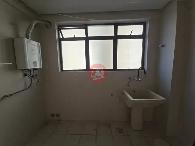 Apartamento 3 quartos e 2 banheiros, para alugar, no bairro Rio Branco em Porto Alegre