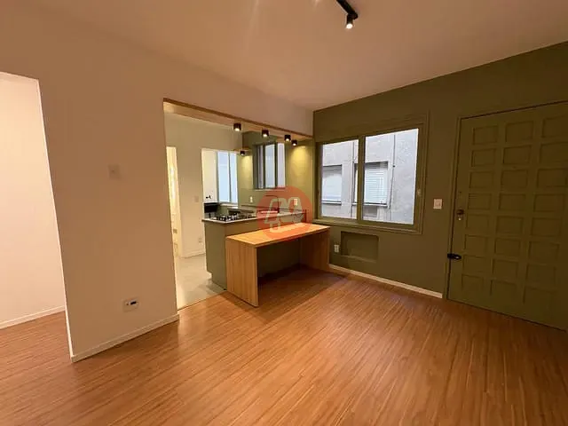 Apartamento com 67m² 2 quartos e 1 banheiro, à venda, no bairro Centro Histórico em Porto Alegre