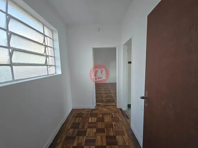 Apartamento 2 quartos e 1 banheiro, para alugar, no bairro Santa Cecília em Porto Alegre