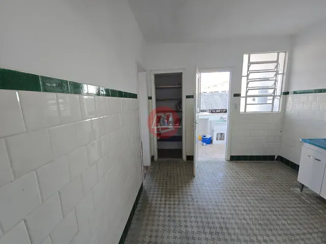 Apartamento 2 quartos e 1 banheiro, para alugar, no bairro Santa Cecília em Porto Alegre