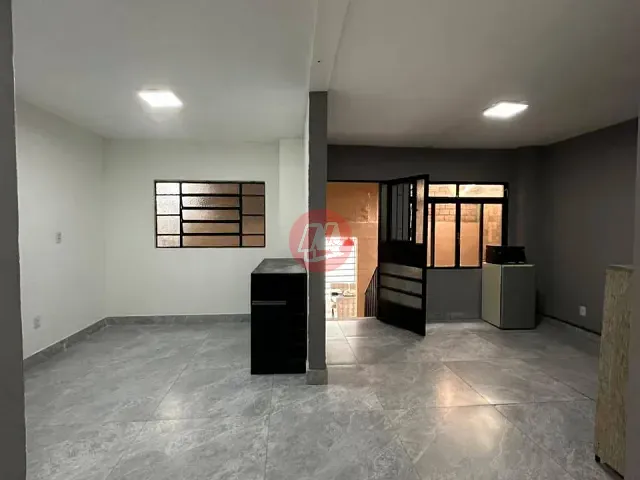 Apartamento com 120m² 2 quartos e 2 banheiros, para alugar, no bairro Vila Jardim em Porto Alegre