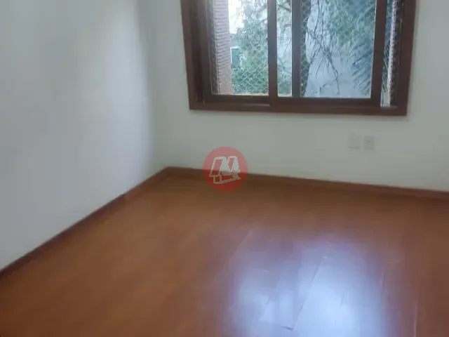 Apartamento com 100m² 3 quartos e 2 banheiros, para alugar, no bairro Passo da Areia em Porto Alegre
