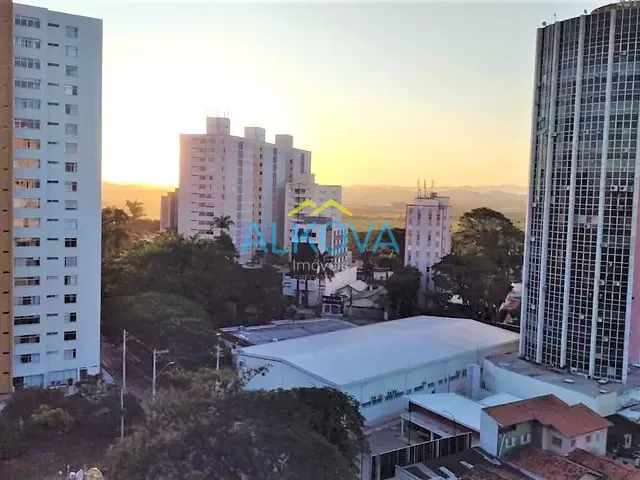 Apartamento com 90m² 4 quartos e 1 banheiro, à venda, no bairro Centro em São José dos Campos