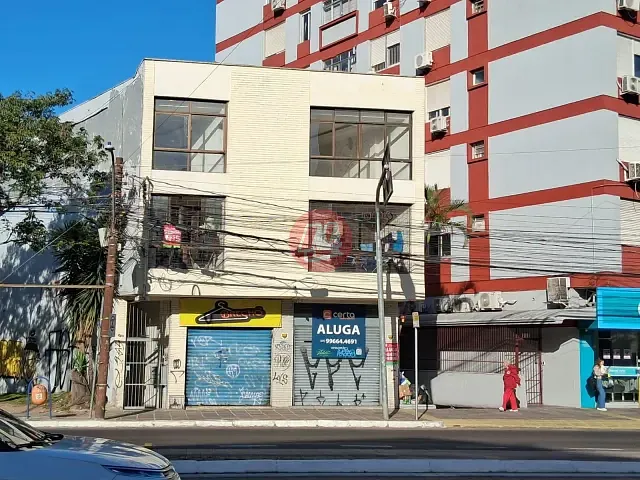 Apartamento com 106m² 3 quartos e 2 banheiros, à venda, no bairro Rio Branco em Porto Alegre