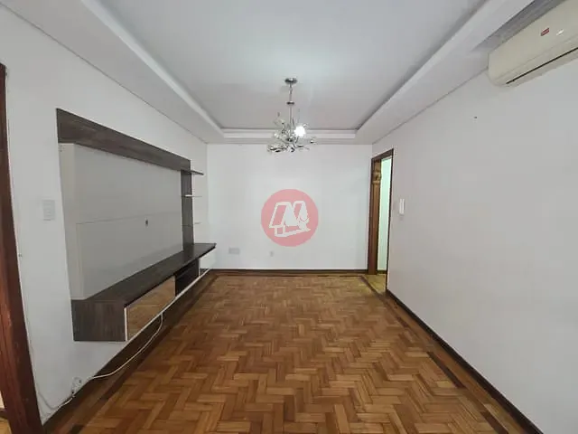 Apartamento com 106m² 3 quartos e 2 banheiros, para alugar, no bairro Rio Branco em Porto Alegre