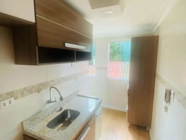 Apartamento com 57m² 2 quartos e 1 banheiro, à venda, no bairro Jardim Caiapiá em Cotia