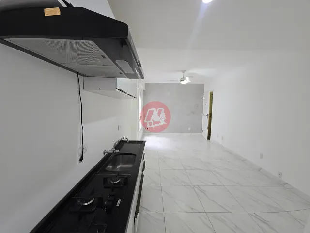 Apartamento com 35m² 1 quarto e 1 banheiro, à venda ou para alugar, no bairro Bela Vista em Porto Alegre