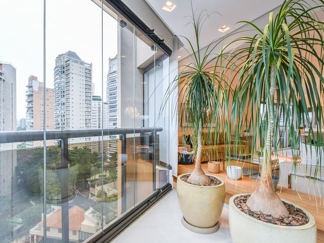 Apartamento com 244m² 3 quartos e 5 banheiros, à venda, no bairro Vila Nova Conceição em São Paulo
