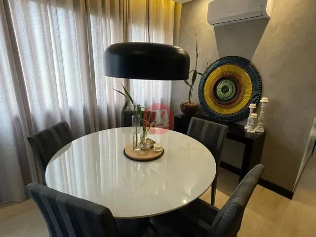Apartamento 3 quartos e 2 banheiros, à venda, no bairro Santa Cecília em Porto Alegre