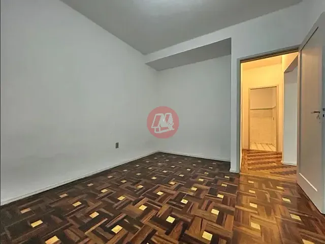 Apartamento com 51m² 1 quarto e 1 banheiro, para alugar, no bairro Petrópolis em Porto Alegre