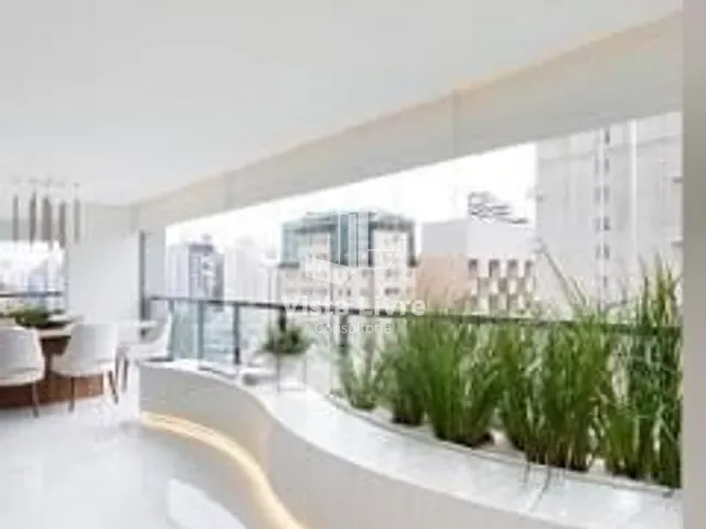 Apartamento com 188m² 1 quarto e 3 banheiros, à venda, no bairro Vila Uberabinha em São Paulo