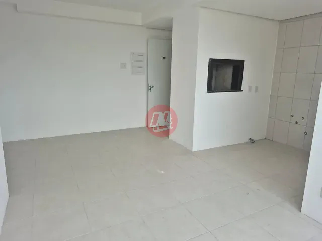 Apartamento 3 quartos e 3 banheiros, à venda, no bairro Partenon em Porto Alegre