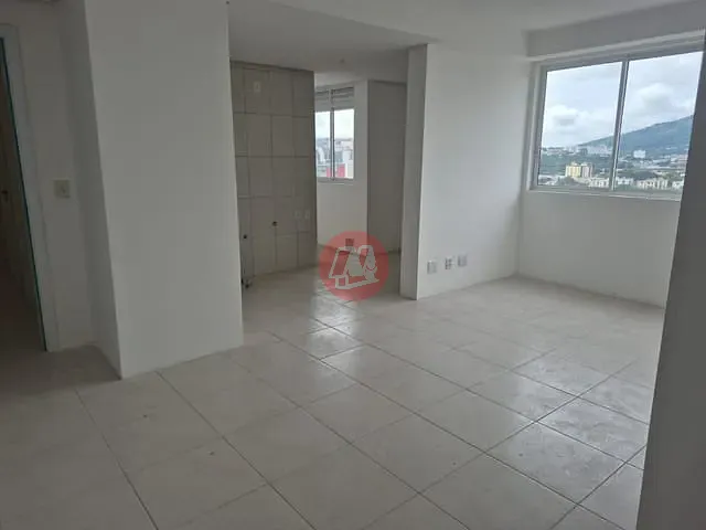Apartamento 3 quartos e 3 banheiros, à venda, no bairro Partenon em Porto Alegre