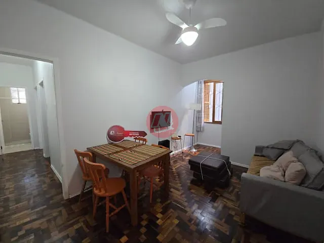Apartamento 2 quartos e 1 banheiro, para alugar, no bairro Rio Branco em Porto Alegre