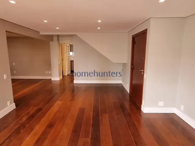 Cobertura / Penthouse 4 quartos e 6 banheiros, à venda, no bairro Cambuí em Campinas