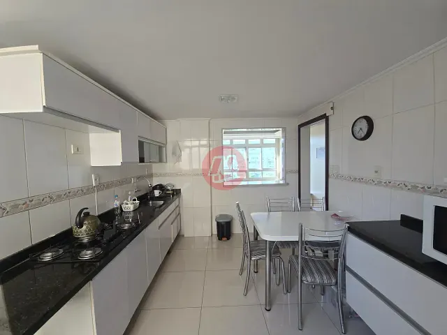 Apartamento 3 quartos e 1 banheiro, à venda, no bairro Centro Histórico em Porto Alegre