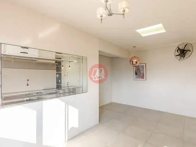 Apartamento 3 quartos e 2 banheiros, à venda, no bairro Partenon em Porto Alegre