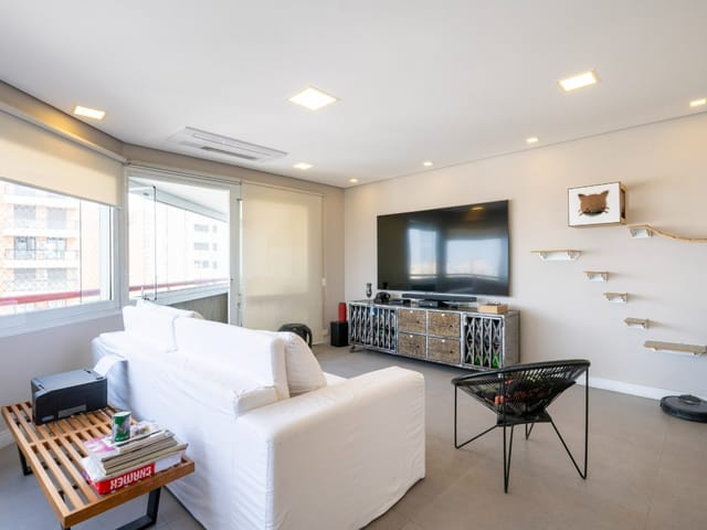 Apartamento com 210m² 4 quartos e 4 banheiros, à venda, no bairro Vila Andrade em São Paulo