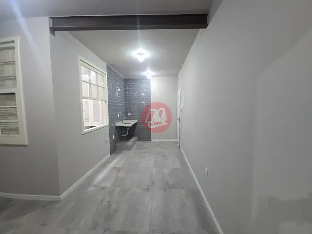 Apartamento 1 quarto e 1 banheiro, para alugar, no bairro Bom Fim em Porto Alegre