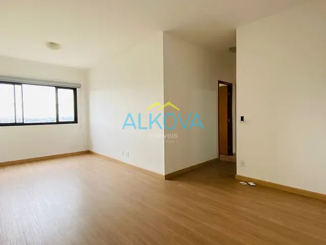Apartamento com 90m² 3 quartos e 1 banheiro, para alugar, no bairro Jardim Aquarius em São José dos Campos