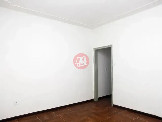 Apartamento com 80m² 2 quartos e 2 banheiros, para alugar, no bairro Santana em Porto Alegre