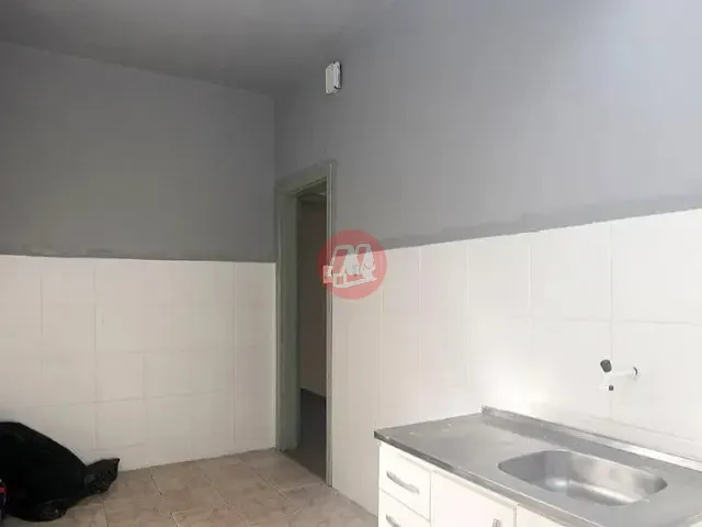 Apartamento com 80m² 2 quartos e 2 banheiros, para alugar, no bairro Santana em Porto Alegre