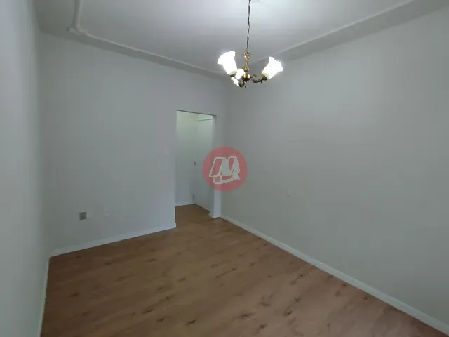 Apartamento com 68m² 2 quartos e 1 banheiro, para alugar, no bairro Cristo Redentor em Porto Alegre