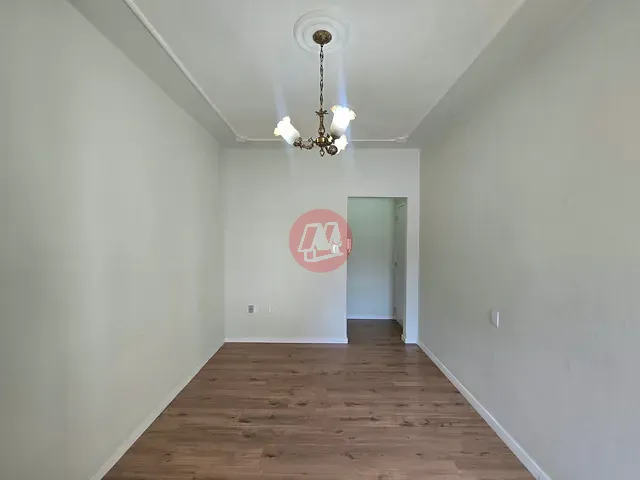 Apartamento com 68m² 2 quartos e 1 banheiro, para alugar, no bairro Cristo Redentor em Porto Alegre