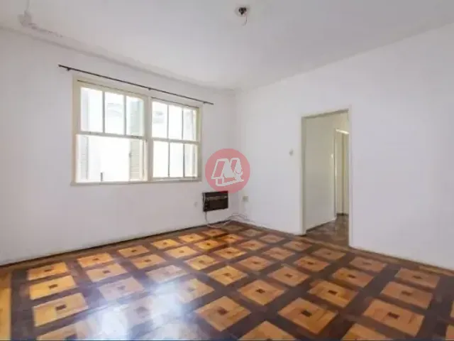 Apartamento 3 quartos e 2 banheiros, à venda, no bairro Cidade Baixa em Porto Alegre