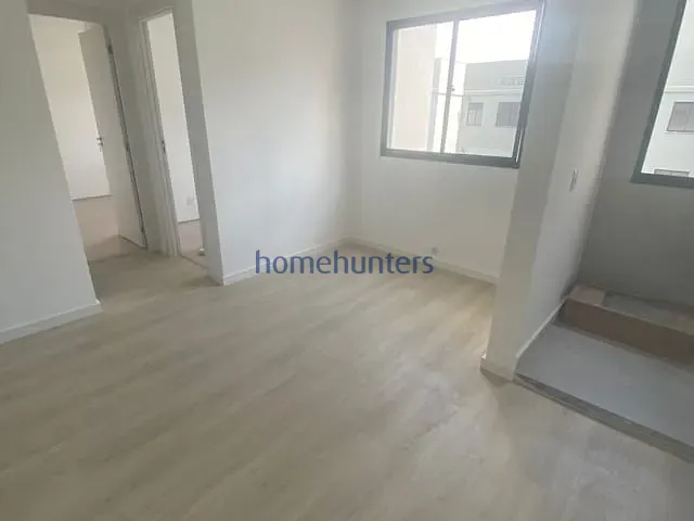 Apartamento 2 quartos e 1 banheiro, para alugar, no bairro jd ipaussurama em Campinas