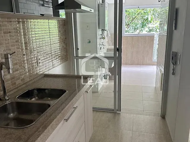 Apartamento 2 quartos e 2 banheiros, para alugar, no bairro Vila Andrade em São Paulo
