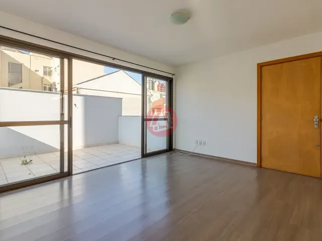 Apartamento com 91m² 2 quartos e 1 banheiro, à venda, no bairro Rio Branco em Porto Alegre