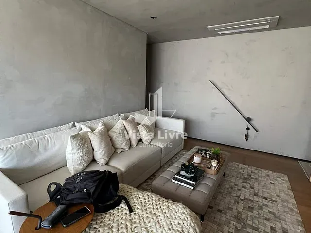 Apartamento com 95m² 3 quartos e 2 banheiros, à venda, no bairro Vila Olímpia em São Paulo