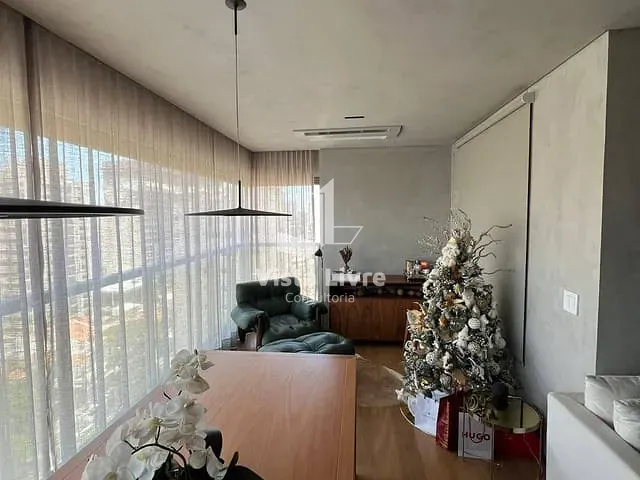 Apartamento com 95m² 3 quartos e 2 banheiros, à venda, no bairro Vila Olímpia em São Paulo