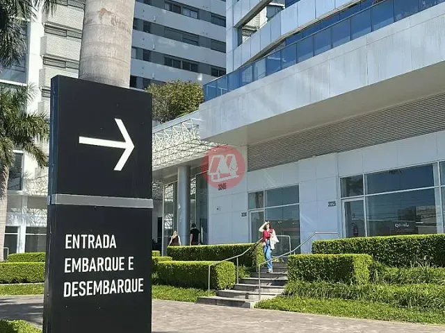 Apartamento com 68m² 1 quarto e 1 banheiro, à venda, no bairro Vila Jardim em Porto Alegre