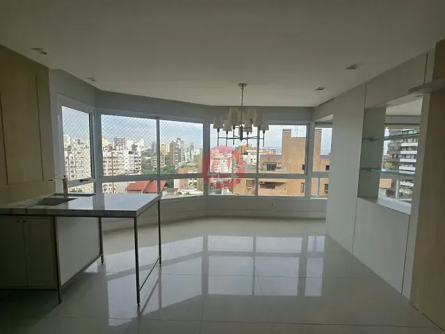 Apartamento 2 quartos e 2 banheiros, para alugar, no bairro Auxiliadora em Porto Alegre