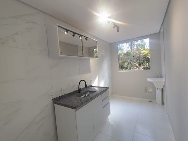 Foto do Apartamento - Apartamento com 2 dormitórios a venda R$ 217.000,00 - Condomínio Conquista Cotia | Pitale Imóveis Ltda.