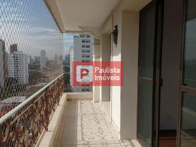 Apartamento com 280m² 4 quartos e 4 banheiros, à venda ou para alugar, no bairro Campo Belo em São Paulo