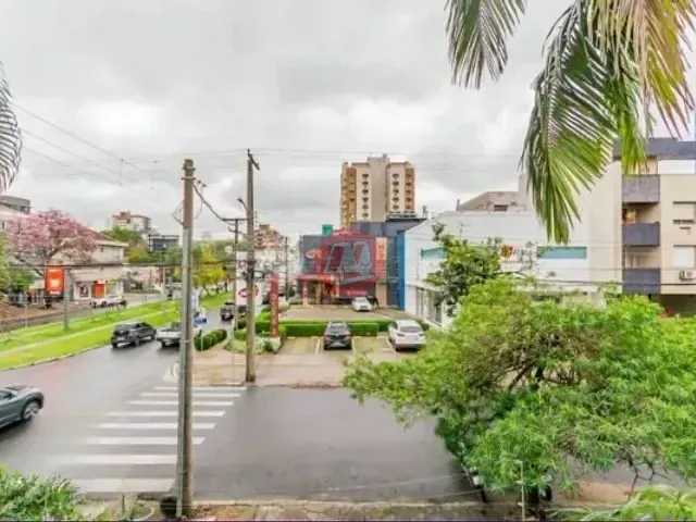 Apartamento 2 quartos e 2 banheiros, à venda, no bairro Petrópolis em Porto Alegre