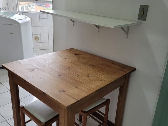 Apartamento com 84m² 2 quartos e 2 banheiros, à venda, no bairro Meia Praia em Itapema