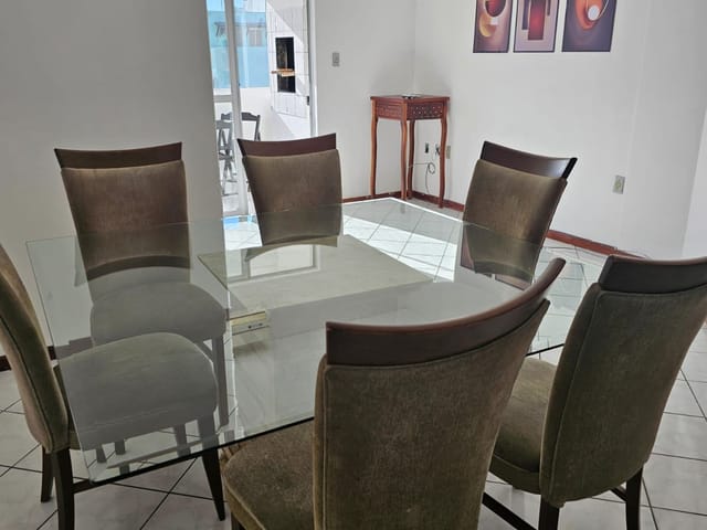 Apartamento com 84m² 2 quartos e 2 banheiros, à venda, no bairro Meia Praia em Itapema