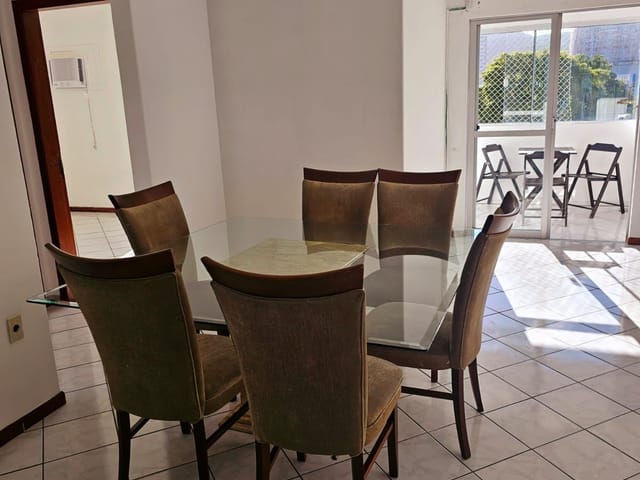 Apartamento com 84m² 2 quartos e 2 banheiros, à venda, no bairro Meia Praia em Itapema