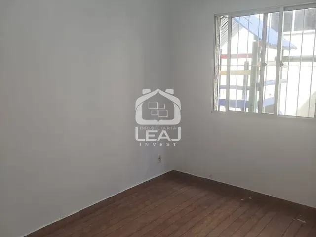 Apartamento com 80m² 3 quartos e 1 banheiro, para alugar, no bairro Parque Munhoz em São Paulo