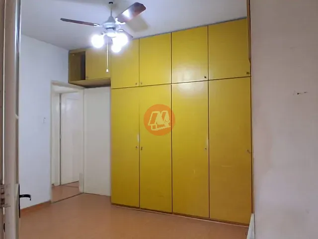 Apartamento 2 quartos e 1 banheiro, à venda, no bairro Farroupilha em Porto Alegre