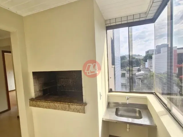 Apartamento para alugar, no bairro Vila Ipiranga em Porto Alegre