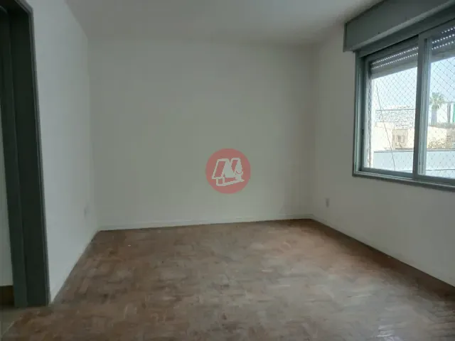 Apartamento 3 quartos e 2 banheiros, para alugar, no bairro Cidade Baixa em Porto Alegre
