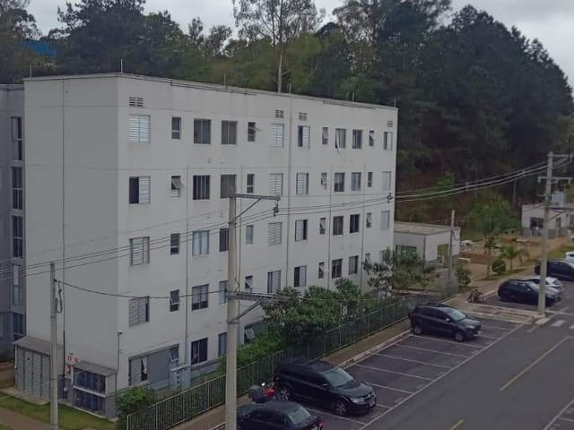 Apartamento 2 quartos e 1 banheiro, à venda, no bairro Recanto Vista Alegre em Cotia