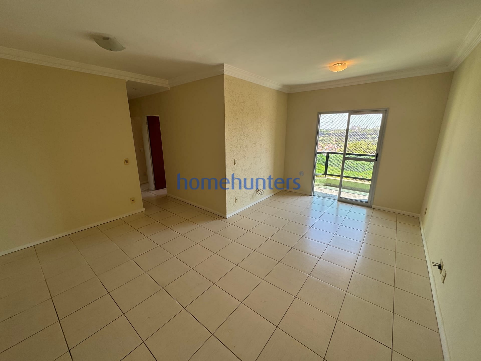 Apartamento à venda com 3 quartos, 83m² - Foto 4
