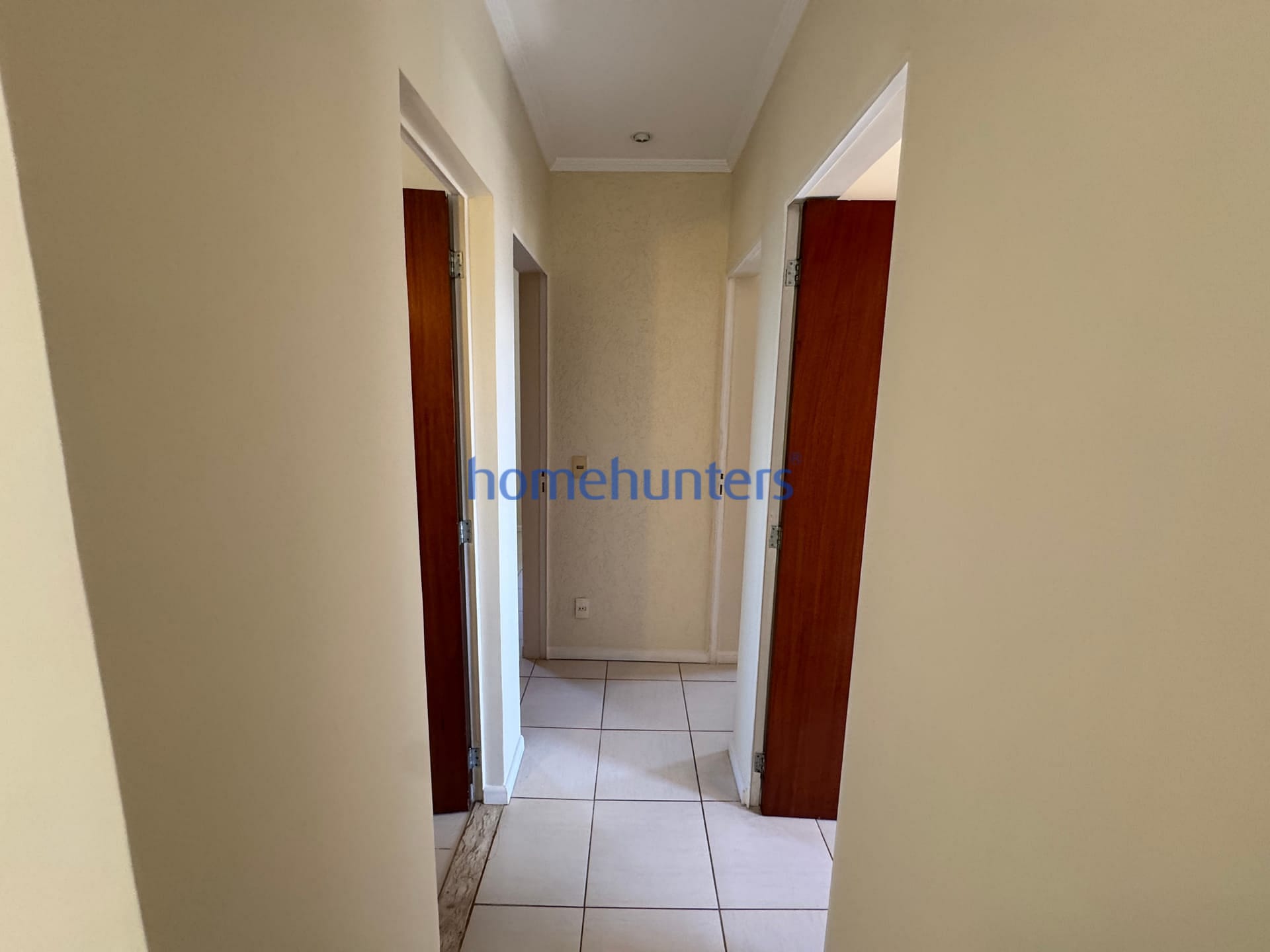Apartamento à venda com 3 quartos, 83m² - Foto 8
