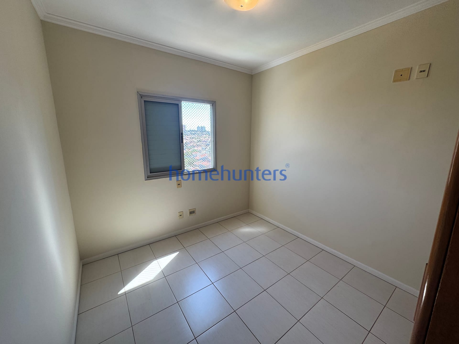 Apartamento à venda com 3 quartos, 83m² - Foto 9